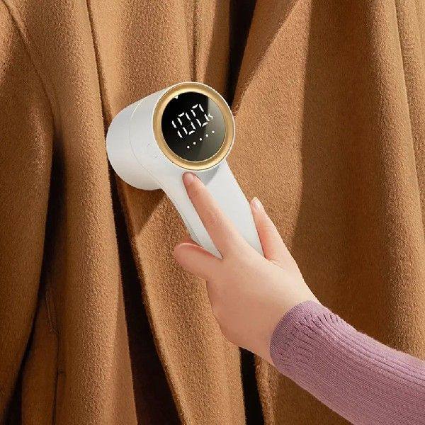 Digital display lint remover for clothes